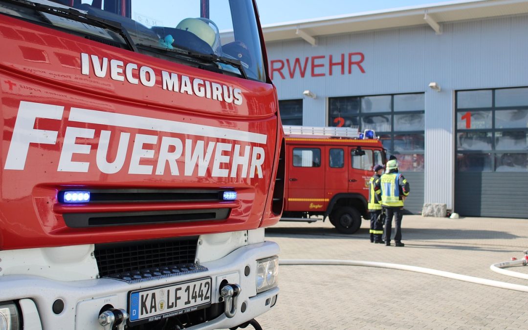 Dinas Damkar Tanah Bumbu Selamatkan Korban di Pasar