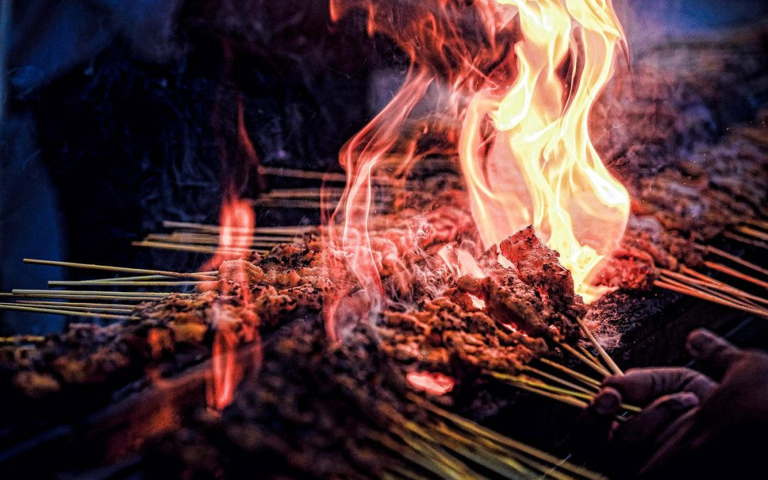 Evakuasi Ular di SPBU